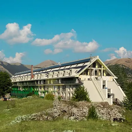 Grazioso Presso Club Primula *